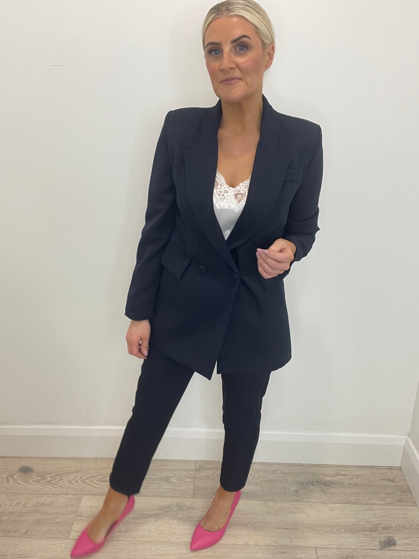 Elsa Trousers Suit