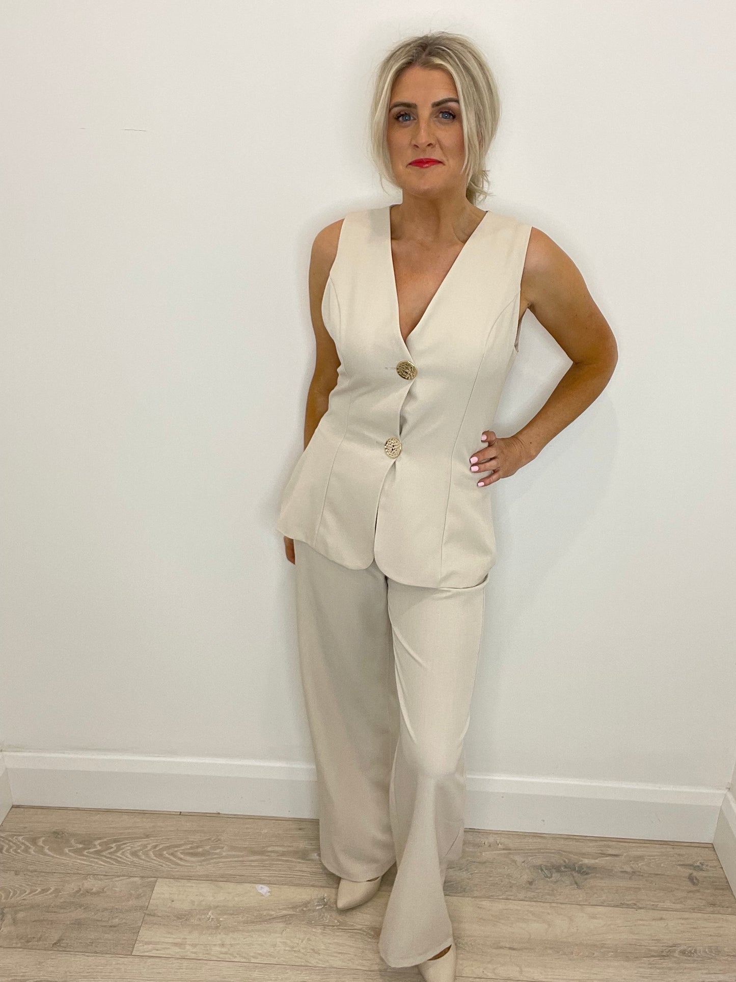 Christie 2 Piece Suit