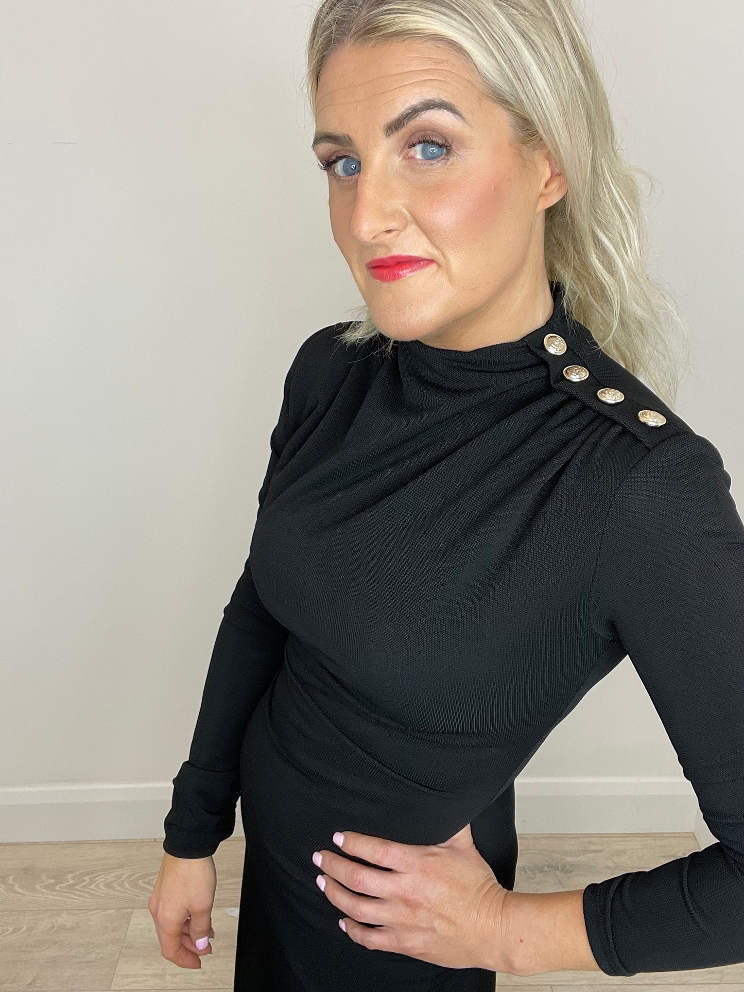 Shelly Midi Dress